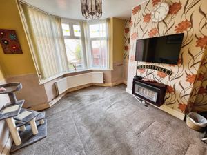 Dining Room - click for photo gallery